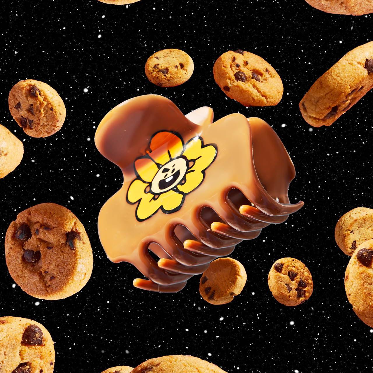 imageKitsch x Star Wars R2D2 Glitter Hair Clip for Women Whimsical GalaxyInspired Claw Clip EcoFriendly Recycled Plastic Strong Secure Grip Ideal Gifts for Women Hair Accessories for GirlsShooky